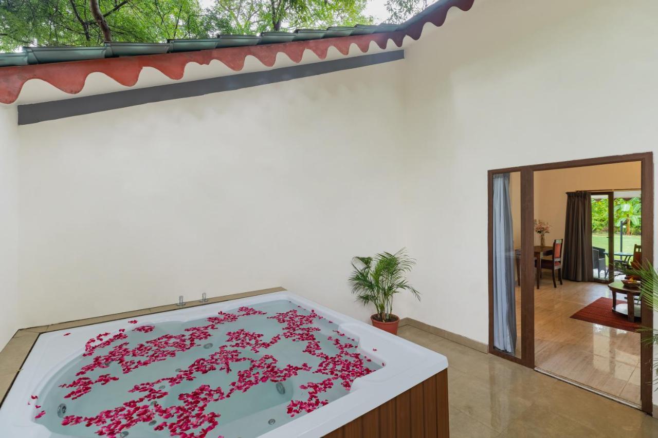 Aranya Vilas - A Nature Resort Udaipur Exterior photo