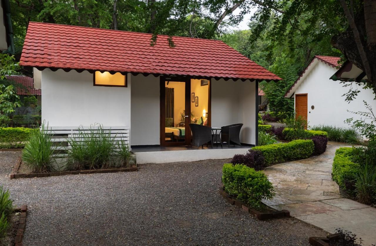 Aranya Vilas - A Nature Resort Udaipur Exterior photo