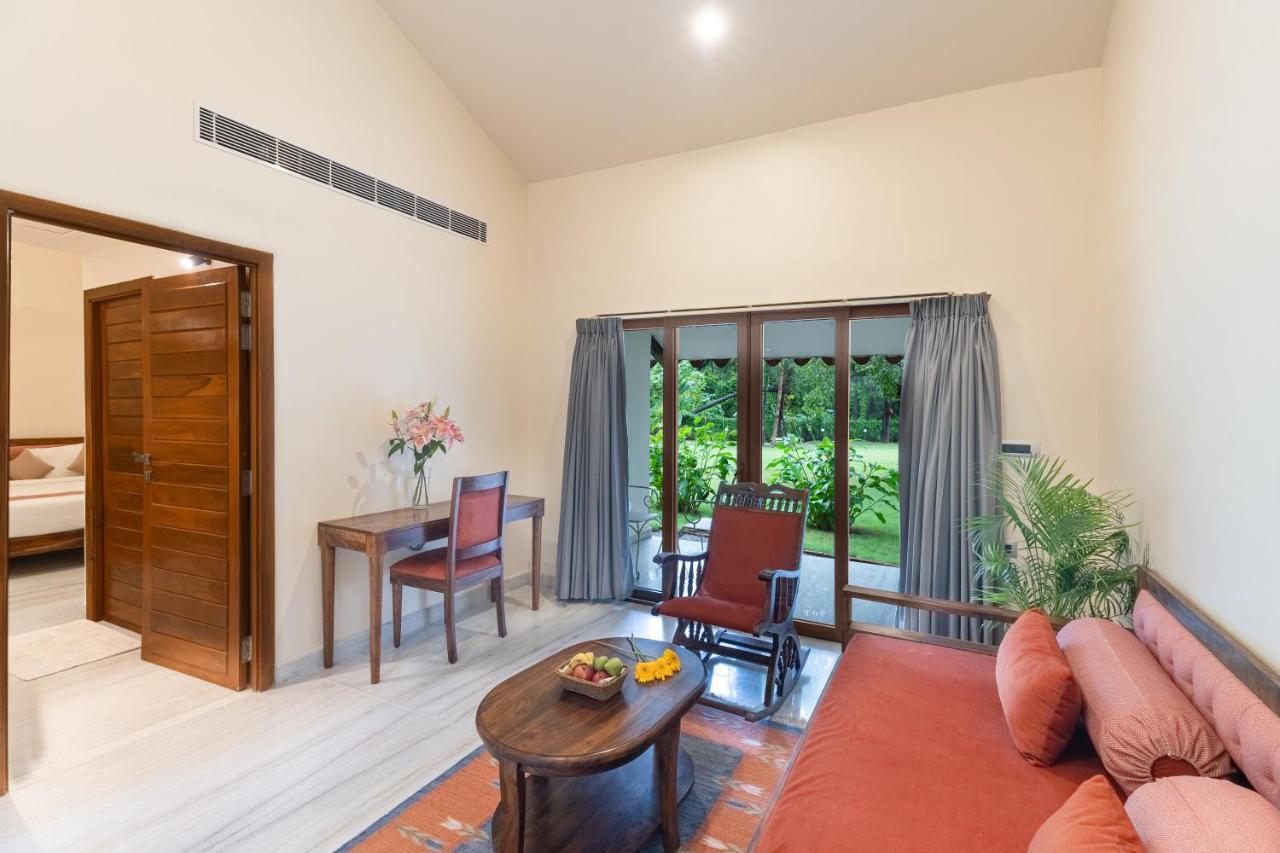 Aranya Vilas - A Nature Resort Udaipur Exterior photo