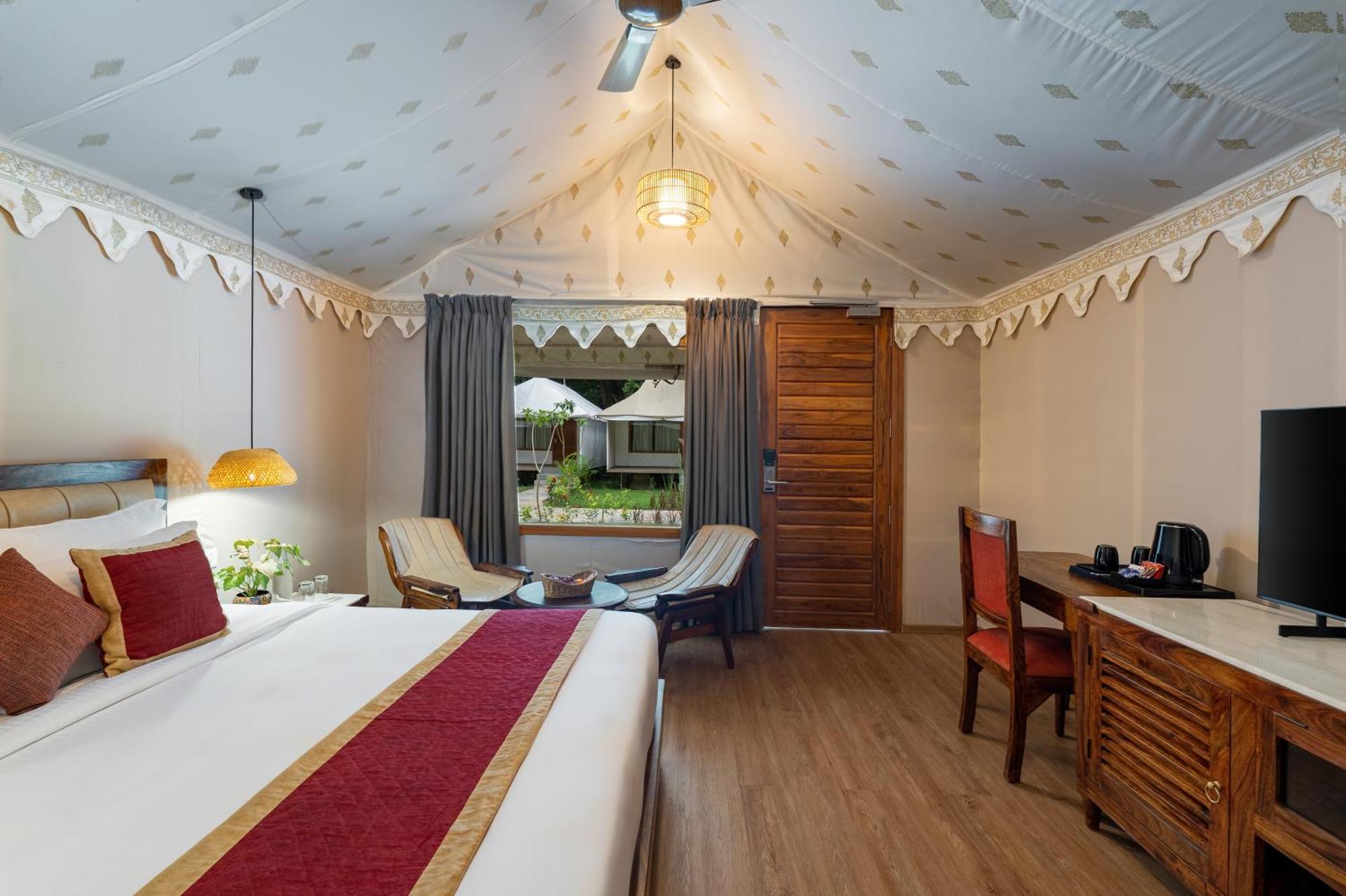 Aranya Vilas - A Nature Resort Udaipur Exterior photo