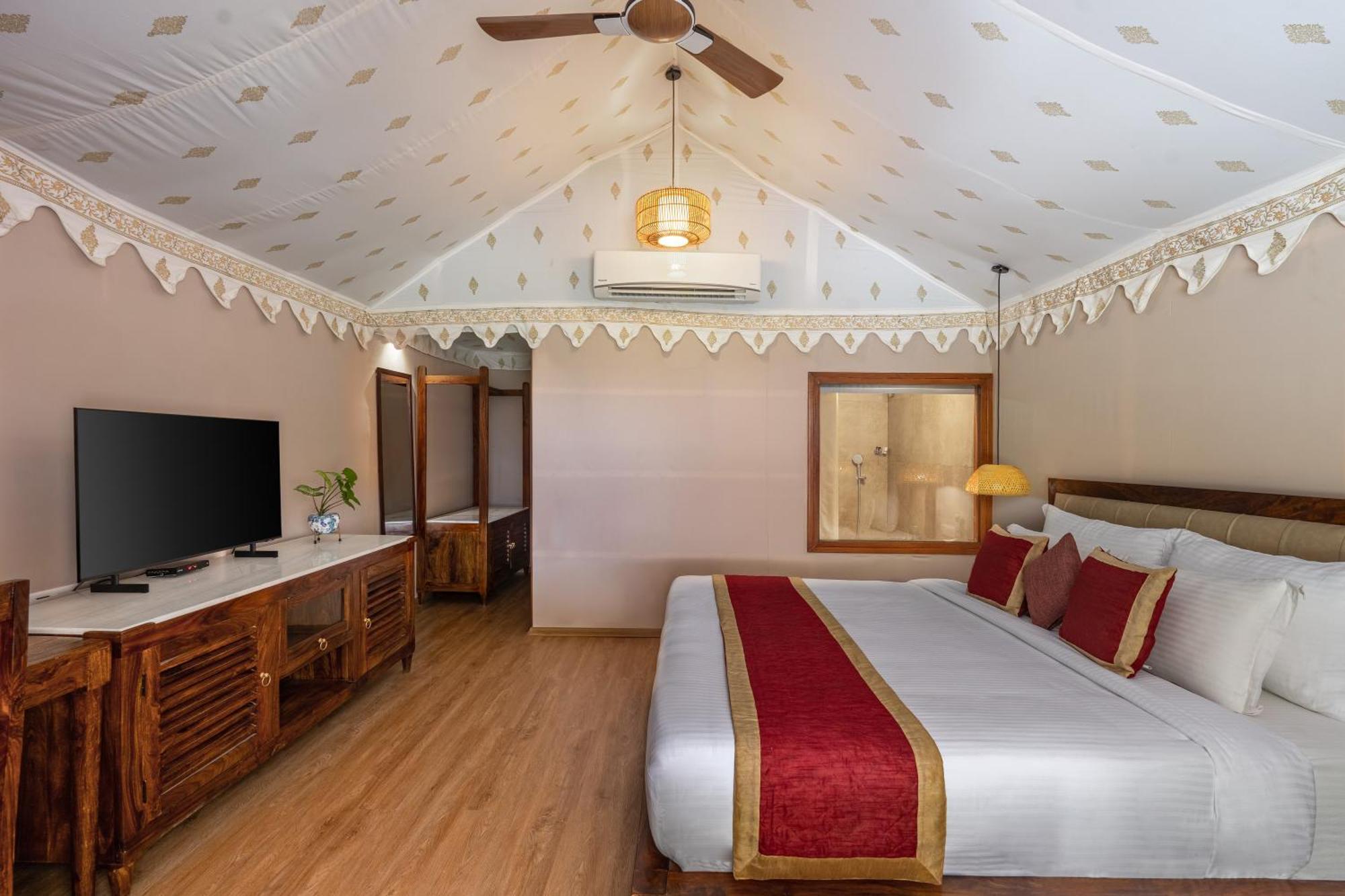 Aranya Vilas - A Nature Resort Udaipur Exterior photo